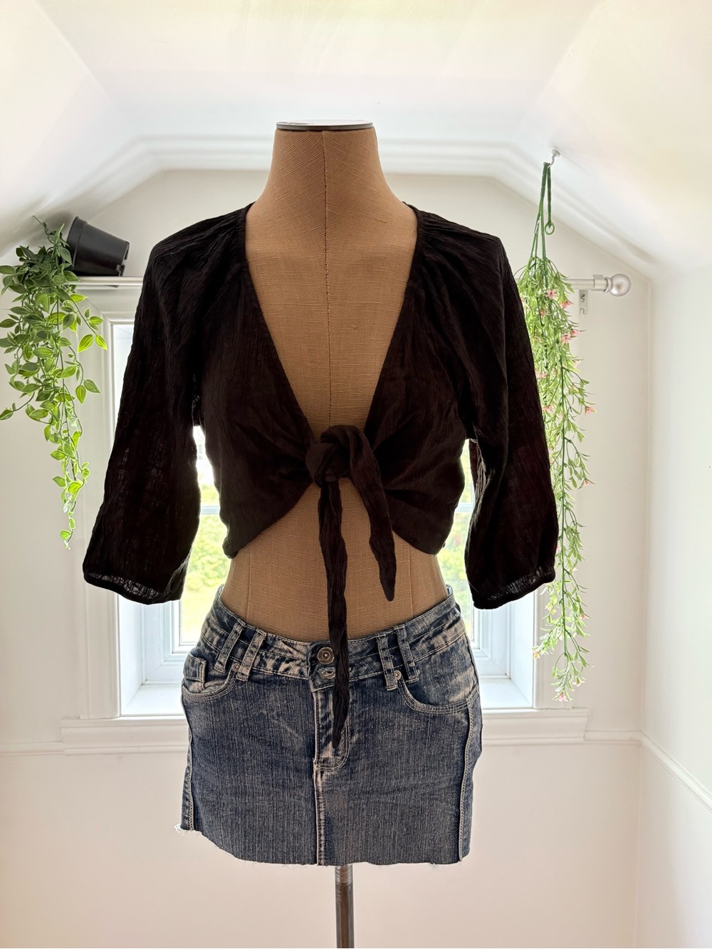 Bershka Black Tie-Front Crop Blouse
